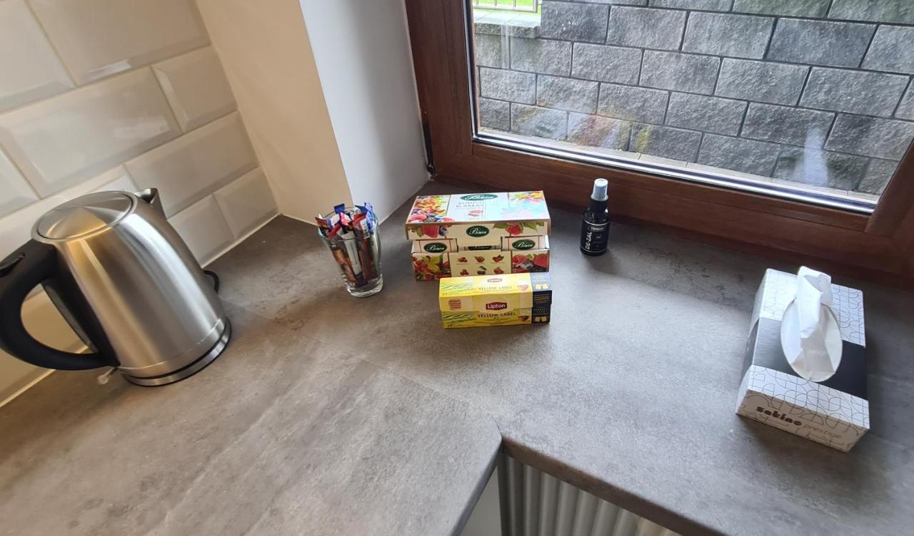 44 - Apartamenty Siedlce - Nowy Apartament W Centrum Przy Ul Czerwonego Krzyza Esterno foto