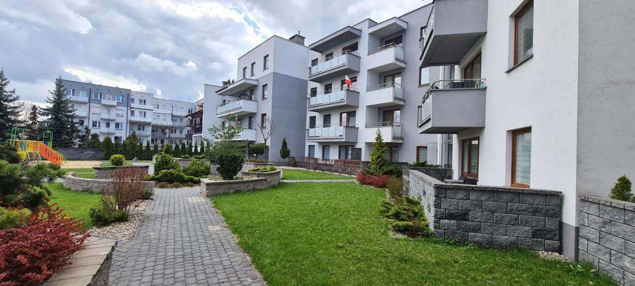 44 - Apartamenty Siedlce - Nowy Apartament W Centrum Przy Ul Czerwonego Krzyza Esterno foto